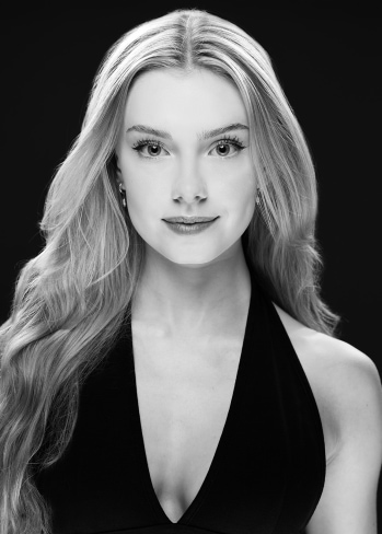 Chloe Kinzler