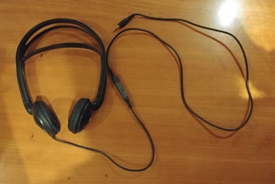 Assisted_Listening_Devices.jpg