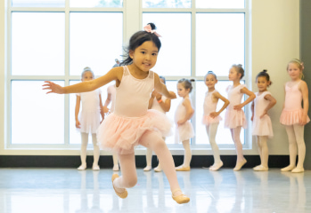 07A1067_Creative_Dance_1.jpg
