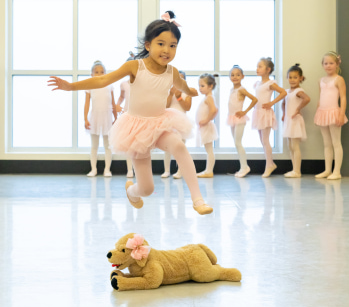 07A1067_Creative_Dance_1.jpg
