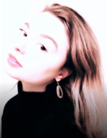 JULIANNA DONADIO